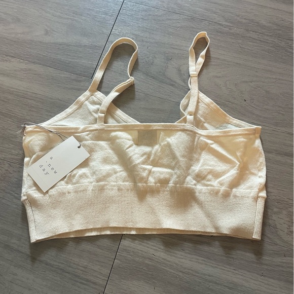 A new day cream cropped polyester blend tank top bralette top with stitching - Picture 2 of 2